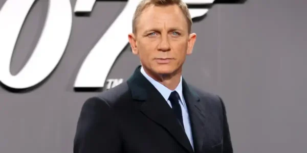 Daniel Craig