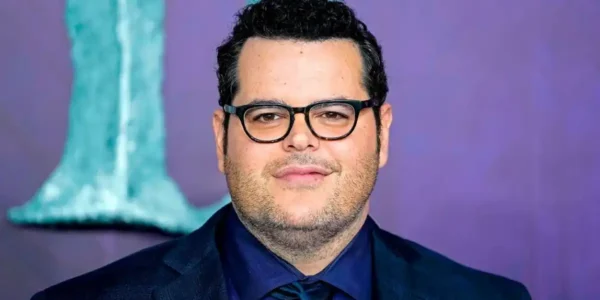 Josh Gad