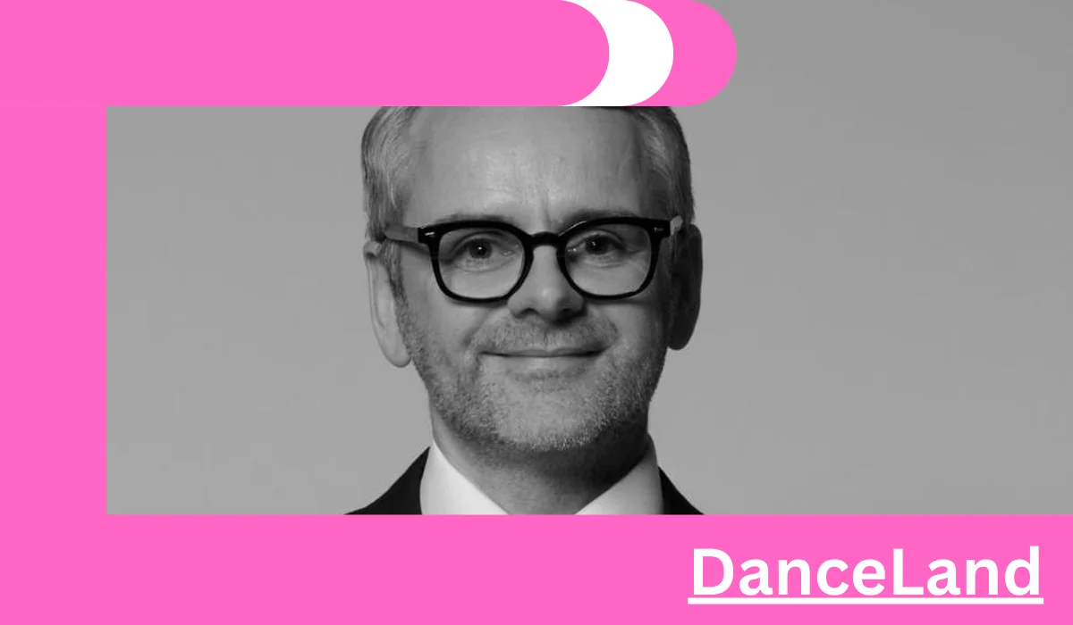 Jimmy Choo Names Andy Holmes Senior Vice President, CFO and Operations